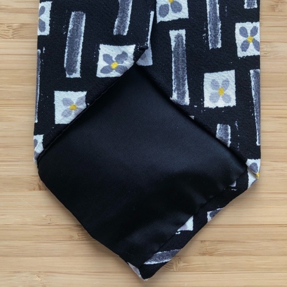 Hugo Boss Silk Neck Tie In Black - Picture 3 of 6